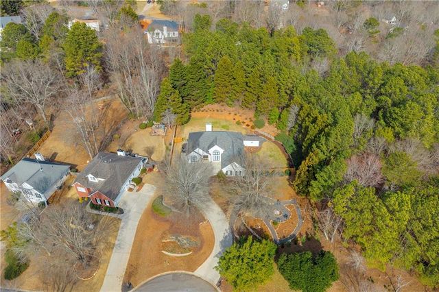 5169 Artesian Spring Drive, Flowery Branch, GA 30542