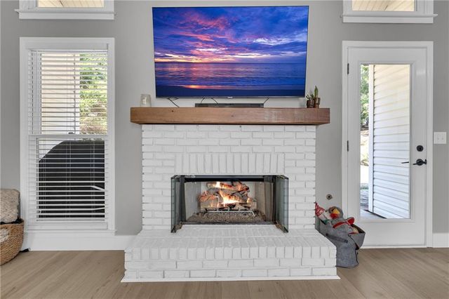 5169 Artesian Spring Drive, Flowery Branch, GA 30542