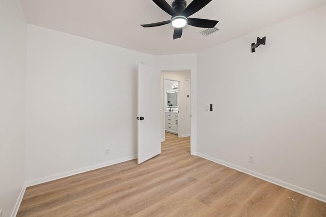 21404 Grand National Ave, Pflugerville, TX 78660