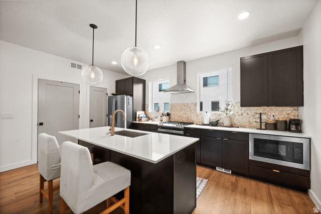 504 E ALICE WAY, Layton, UT 84041