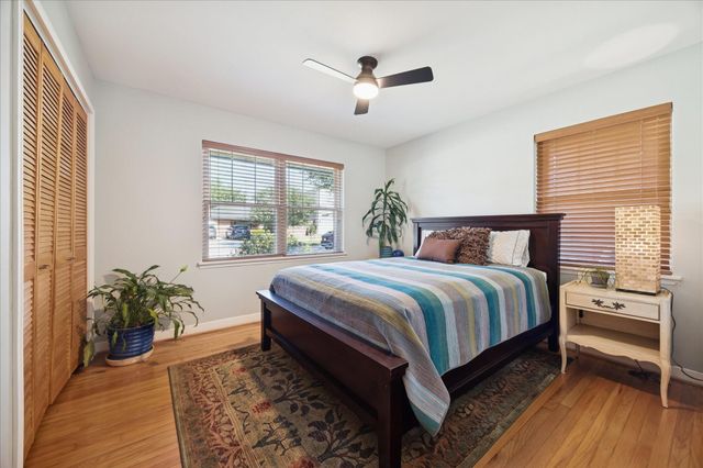 2211 Libbey Drive, Houston, TX 77018