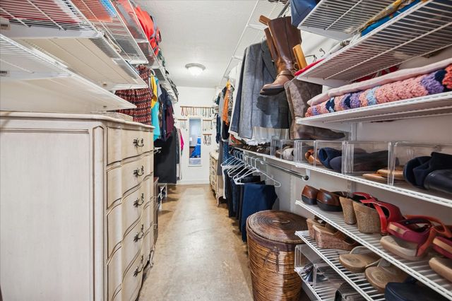 2211 Libbey Drive, Houston, TX 77018