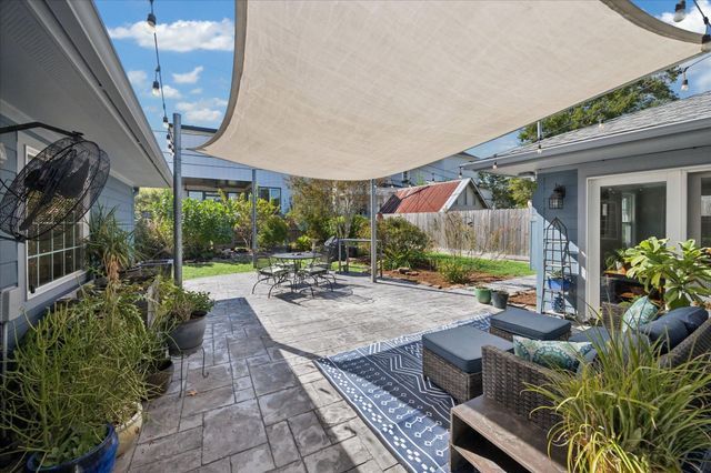 2211 Libbey Drive, Houston, TX 77018