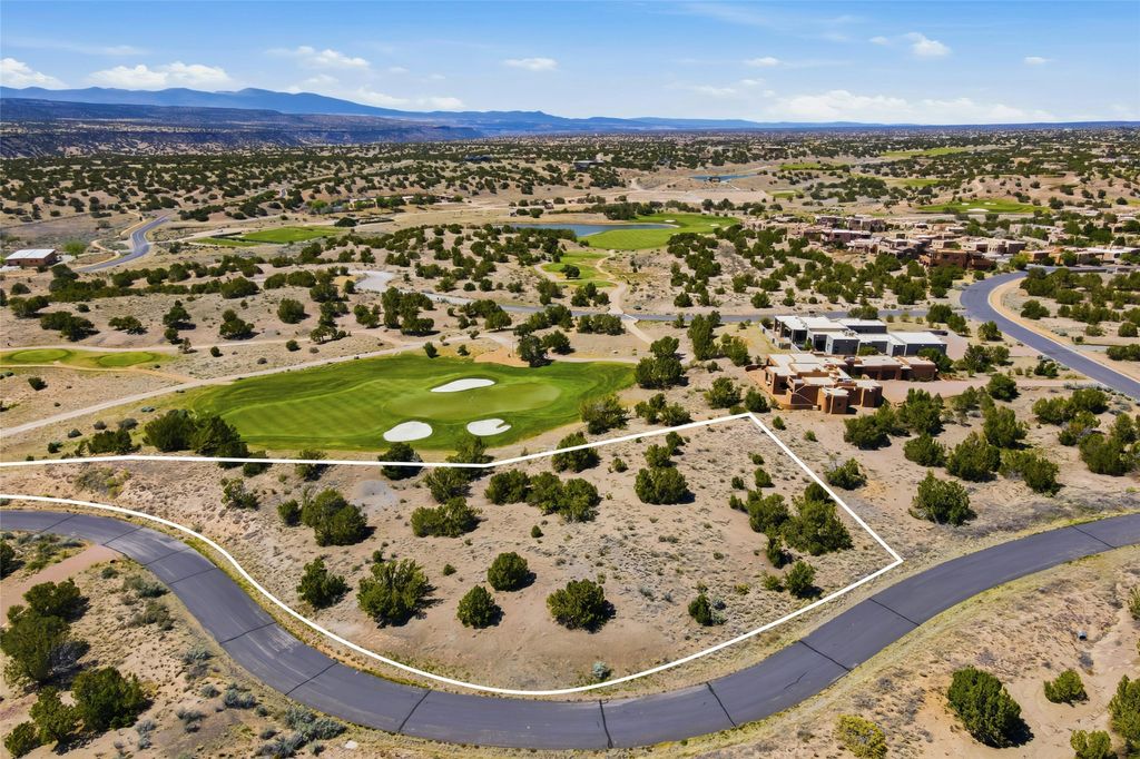 3 Plaza Velasquez Lot 44, Santa Fe, NM 87506