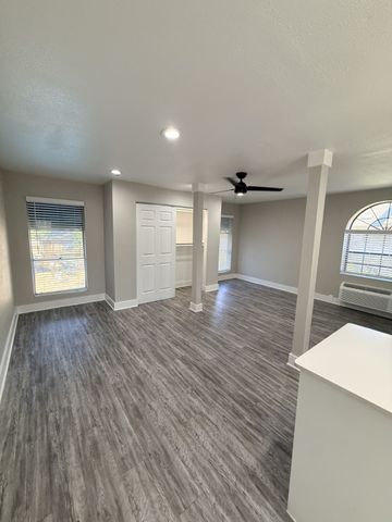 1000 W Spring Valley Road, Richardson, TX 75080