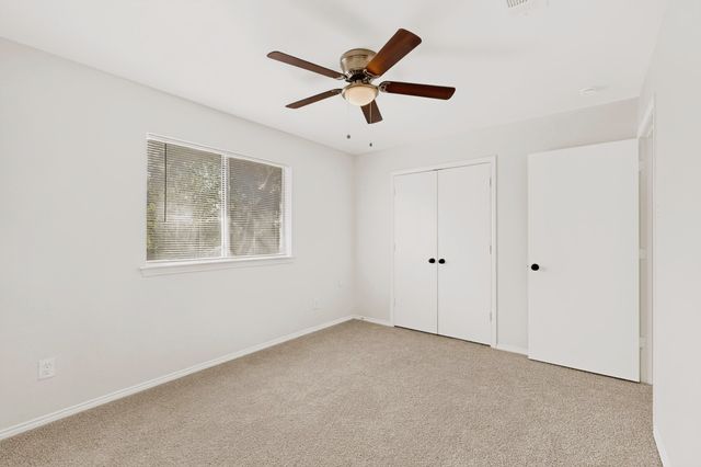 130 Graystone Place, Duncanville, TX 75137