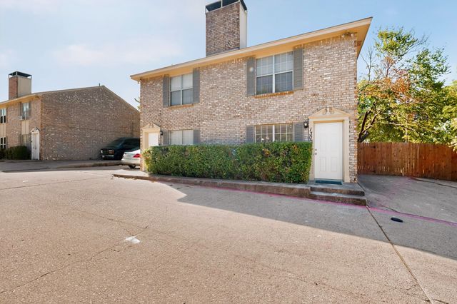 130 Graystone Place, Duncanville, TX 75137