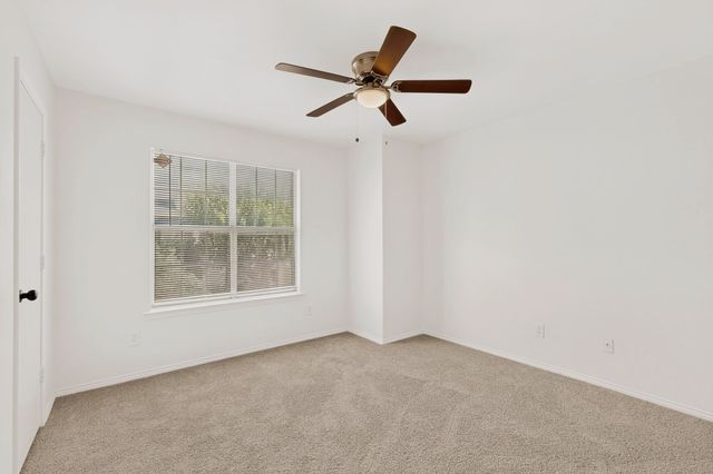 130 Graystone Place, Duncanville, TX 75137