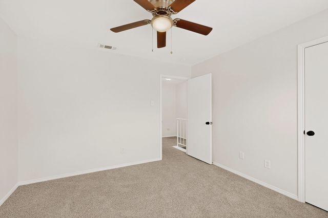 130 Graystone Place, Duncanville, TX 75137