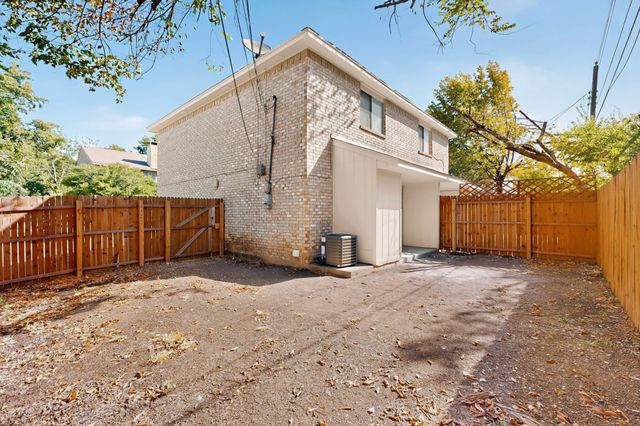 130 Graystone Place, Duncanville, TX 75137