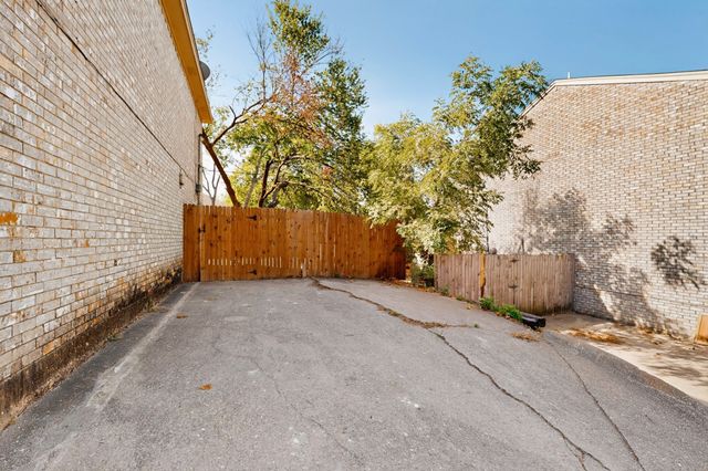 130 Graystone Place, Duncanville, TX 75137