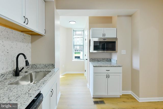 1001 IRIS AVE N, Baltimore, MD 21205