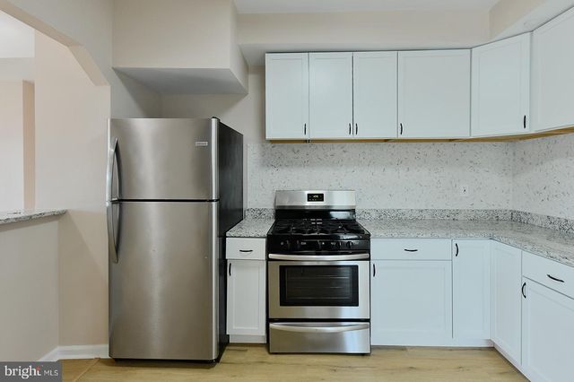 1001 IRIS AVE N, Baltimore, MD 21205