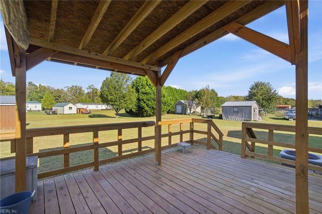 207 Katies TRL, Elizabeth City, NC 27909