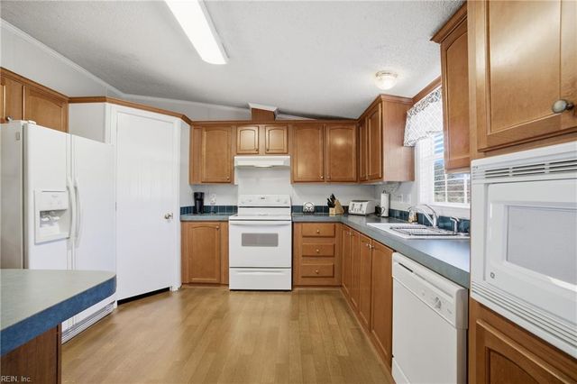 207 Katies TRL, Elizabeth City, NC 27909