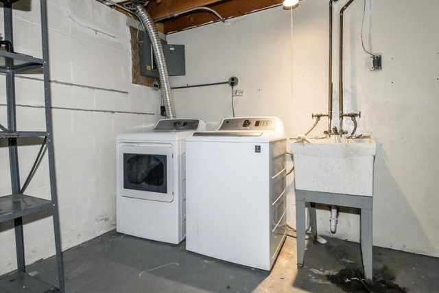 4818 S 19th STREET, Milwaukee, WI 53221