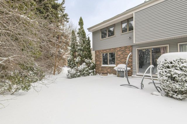 4818 S 19th STREET, Milwaukee, WI 53221