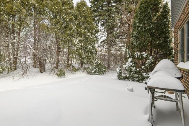 4818 S 19th STREET, Milwaukee, WI 53221