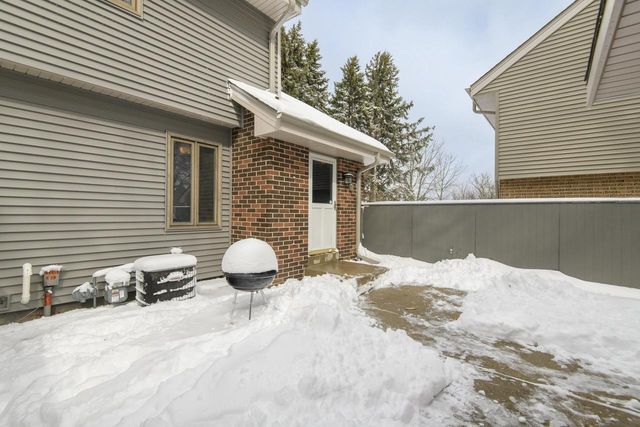 4818 S 19th STREET, Milwaukee, WI 53221