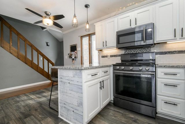 4818 S 19th STREET, Milwaukee, WI 53221