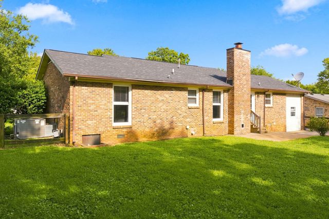 2310 Tinnell Ct, Murfreesboro, TN 37129
