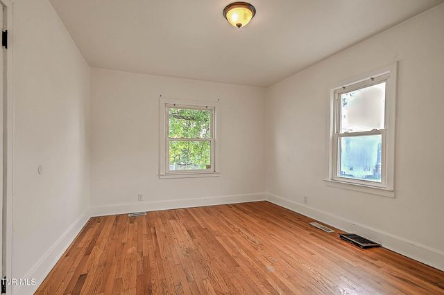 1700 Tremont Avenue, Bristol, TN 37620