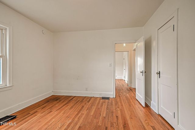 1700 Tremont Avenue, Bristol, TN 37620