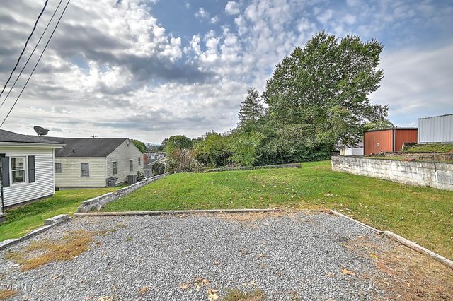 1700 Tremont Avenue, Bristol, TN 37620