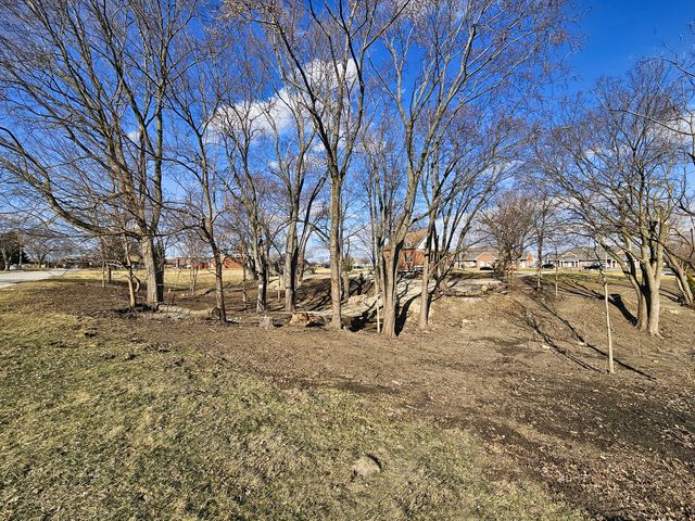2213 WEBER Road S, Crest Hill, IL 60403