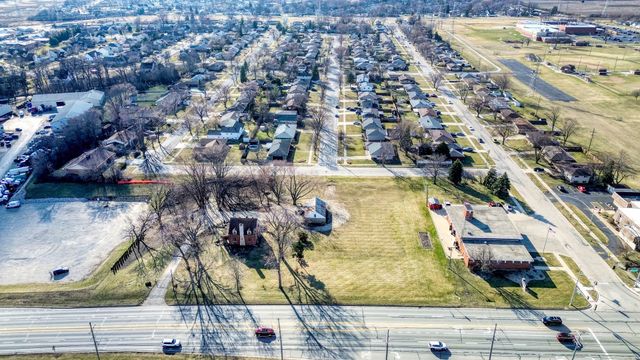 2213 WEBER Road S, Crest Hill, IL 60403