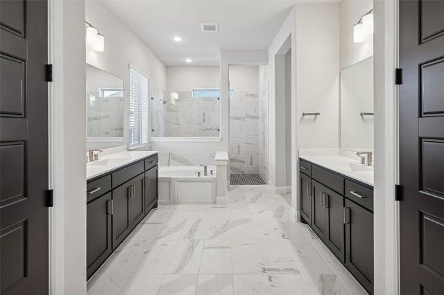 4831 Cypress Thorn Drive, Arlington, TX 76005