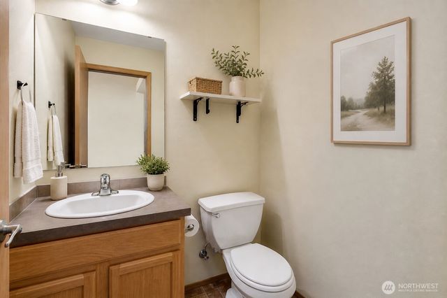 16568 Greenleaf Avenue Ct SE, Yelm, WA 98597