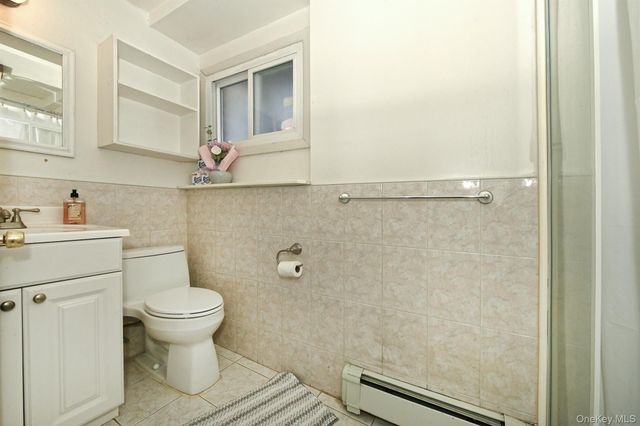 12 Oak Drive, Plainview, NY 11803