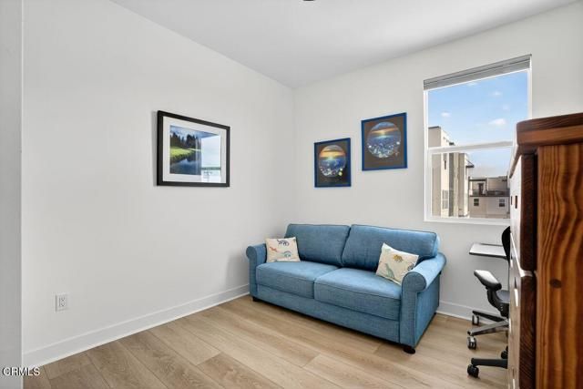 1230 E Thompson Boulevard 107, Ventura, CA 93001