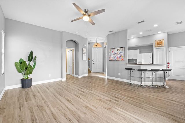 322 BRUNELLO DRIVE, Davenport, FL 33897