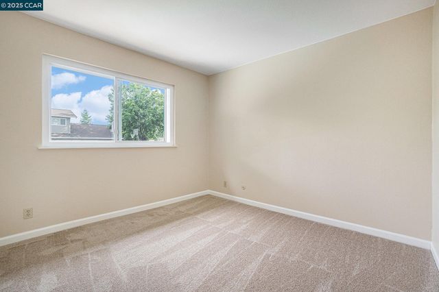 3257 Inverness Dr, Walnut Creek, CA 94598