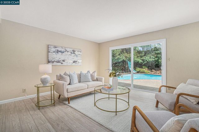 3257 Inverness Dr, Walnut Creek, CA 94598