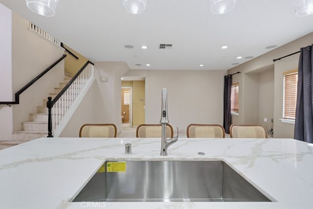 5187 Knollwood Way, Woodland Hills, CA 91364