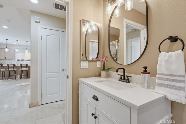 5187 Knollwood Way, Woodland Hills, CA 91364