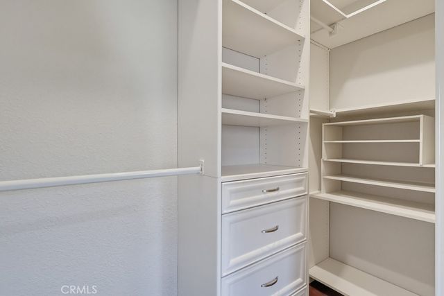 5187 Knollwood Way, Woodland Hills, CA 91364