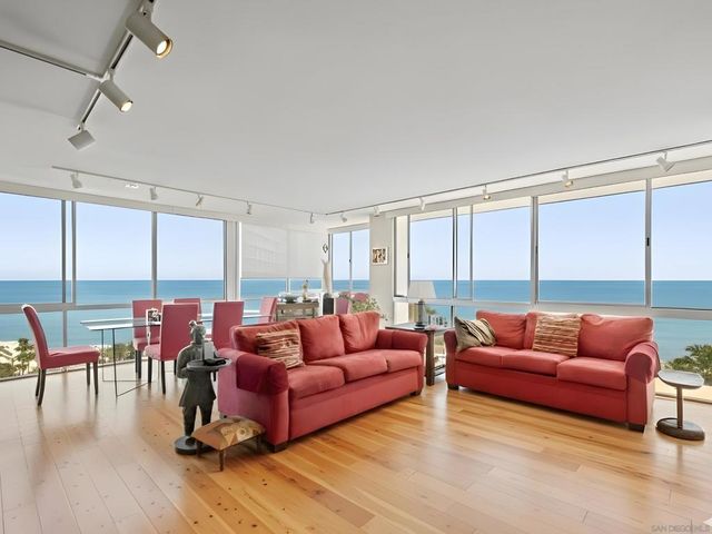 1750 Avenida Del Mundo 309, Coronado, CA 92118