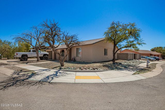 4061 W Delta Street, Tucson, AZ 85741