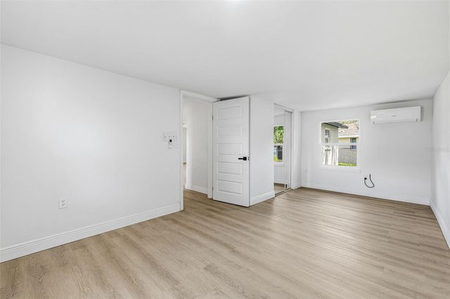 39252 HEIGHTS AVENUE, Zephyrhills, FL 33542