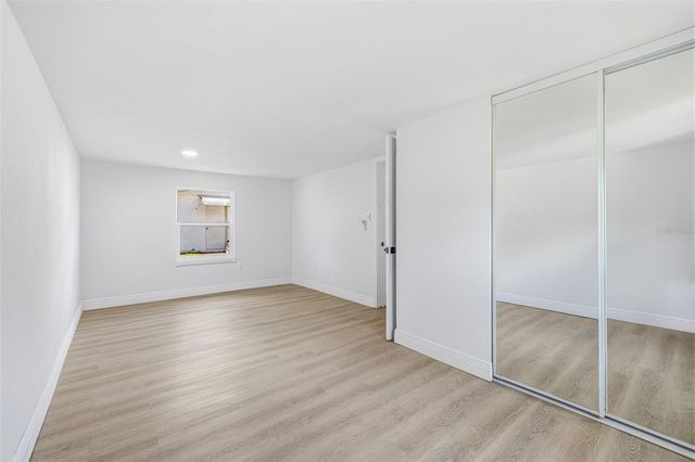 39252 HEIGHTS AVENUE, Zephyrhills, FL 33542