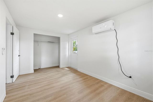 39252 HEIGHTS AVENUE, Zephyrhills, FL 33542