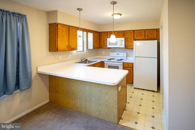 322 KENT LN, Perkasie, PA 18944