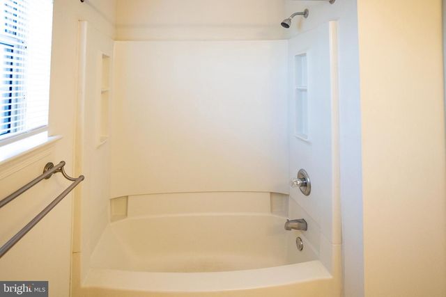 322 KENT LN, Perkasie, PA 18944