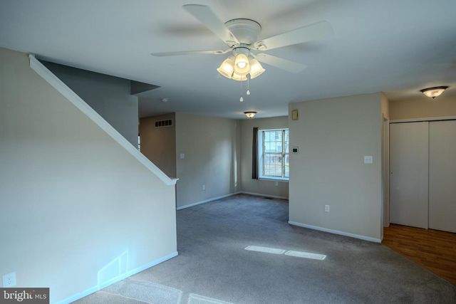 322 KENT LN, Perkasie, PA 18944