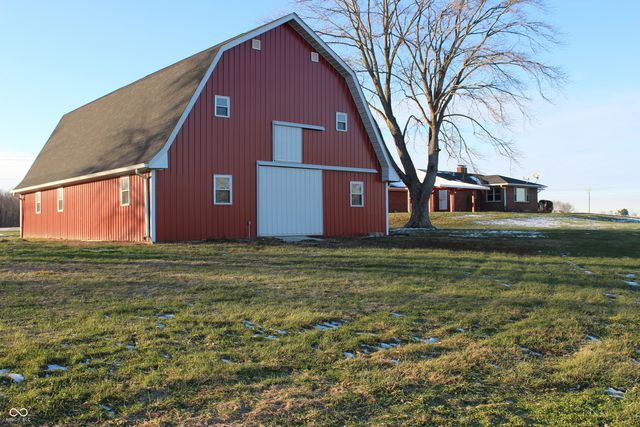 3319 S County Road 825 E, Fillmore, IN 46128