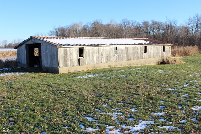 3319 S County Road 825 E, Fillmore, IN 46128